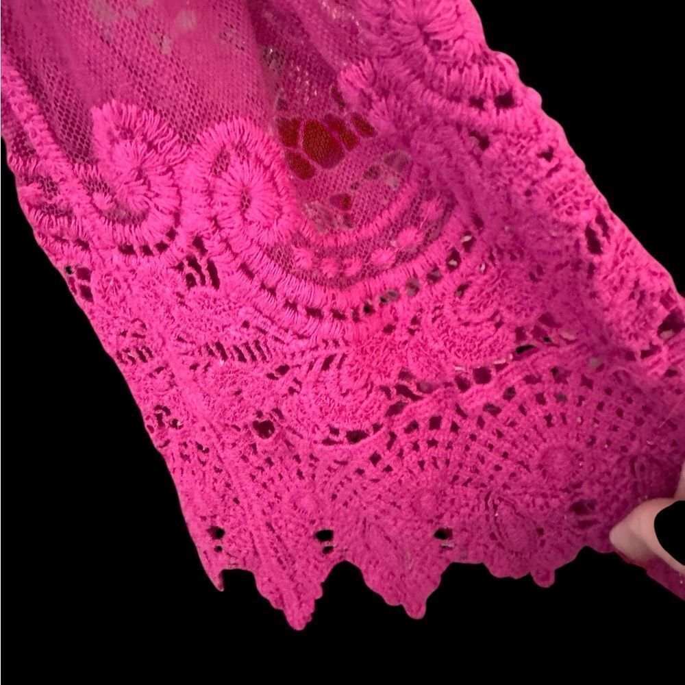 Elegant Pink Lace / embroidered sheer Women's Top 3/4 sleeves size medium - Picture 5 of 5
